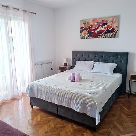 Studio Apartman Antonia Rtina Exterior foto