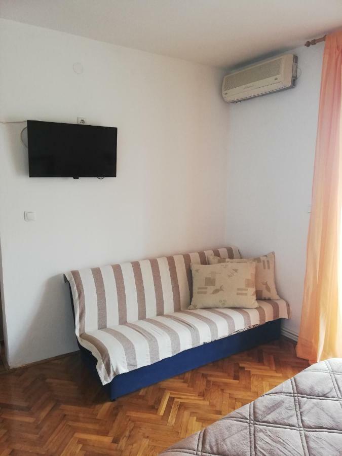 Studio Apartman Antonia Rtina Exterior foto